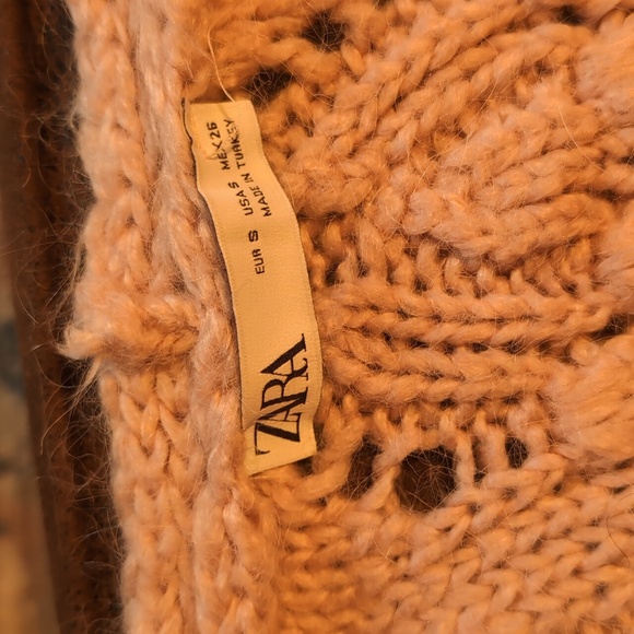 Zara sweater vest - Picture 2 of 7